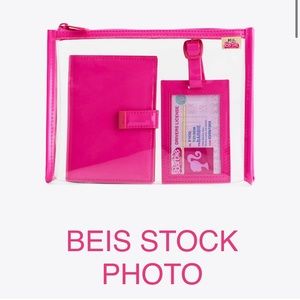 BARBIE x BEIS PASSPORT HOLDER AND LUGGAGE TAG NWT